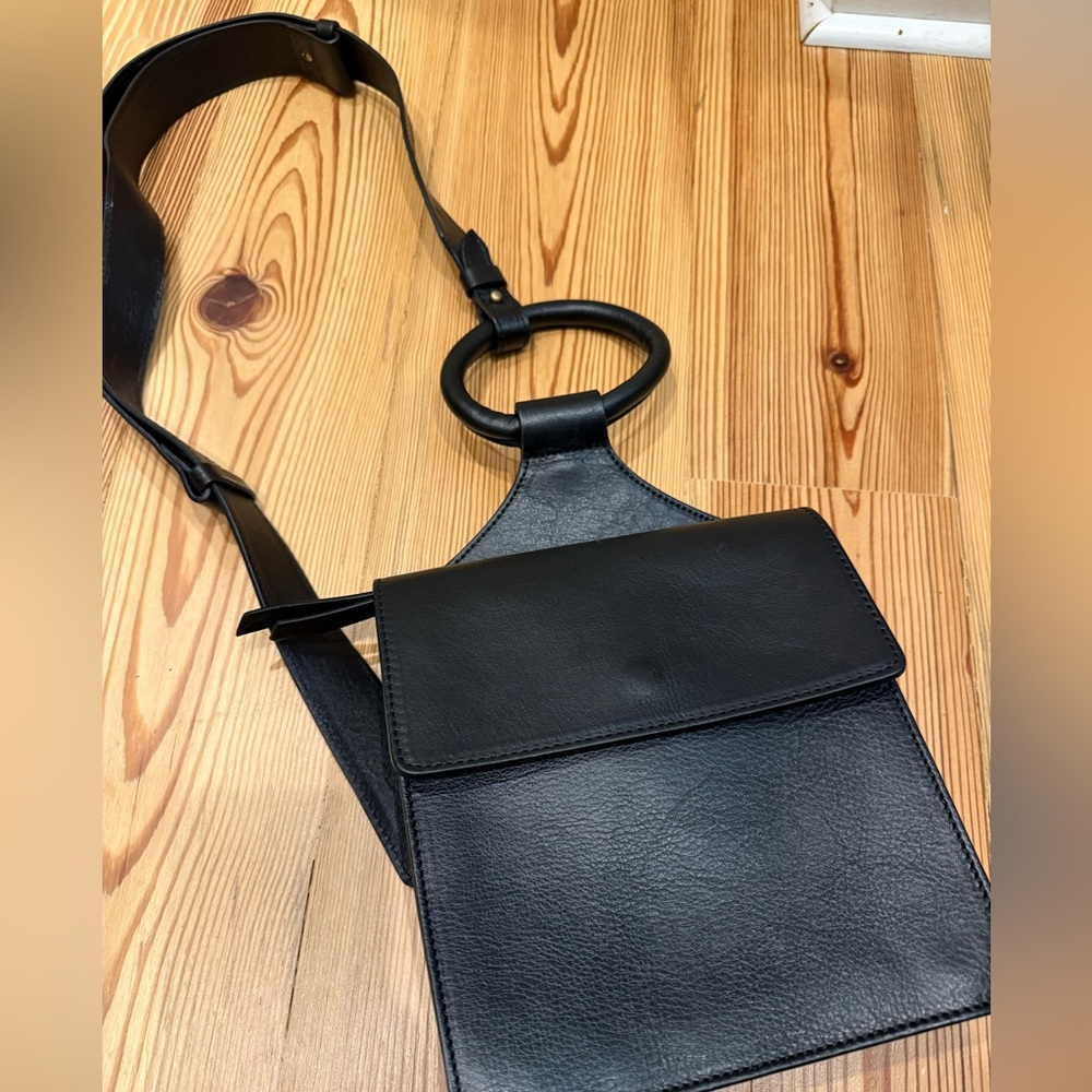 Sundance Black Leather Crossbody with Ring Detail